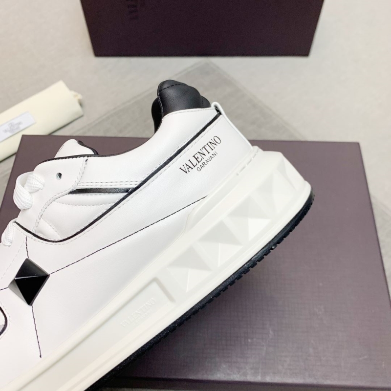 Valentino Sneakers